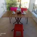 Apartment Delicatessen House