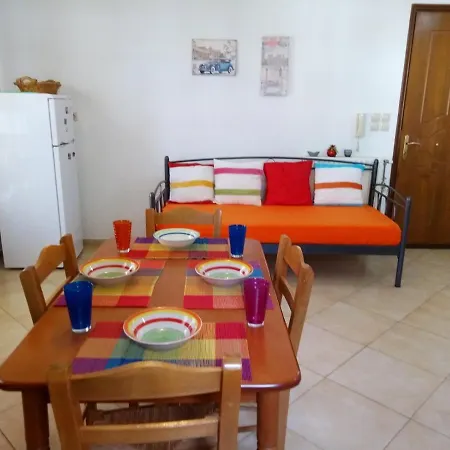 Apartment Delicatessen House