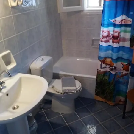 Delicatessen House *